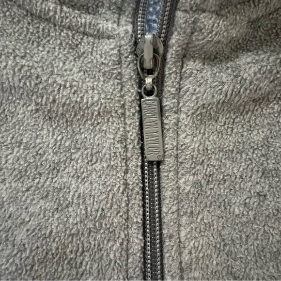 Carolyn Taylor Gray Zip-Up Fleece Jacket size medium - Picture 4 of 8